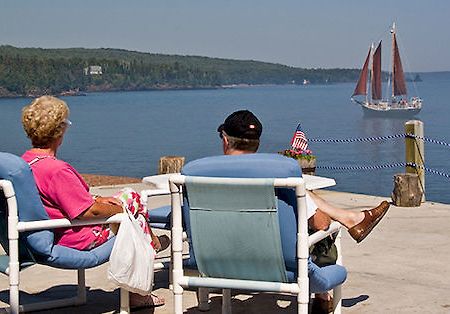 The Shoreline Inn Ґранд-Марей Екстер'єр фото